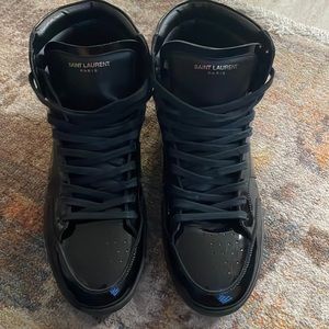 AUTHENTIC Men’s YSL patent court classic SL/10H high top sneakers